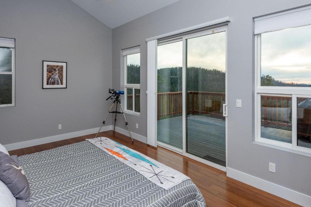 Photo of Bedroom in Yosemite West