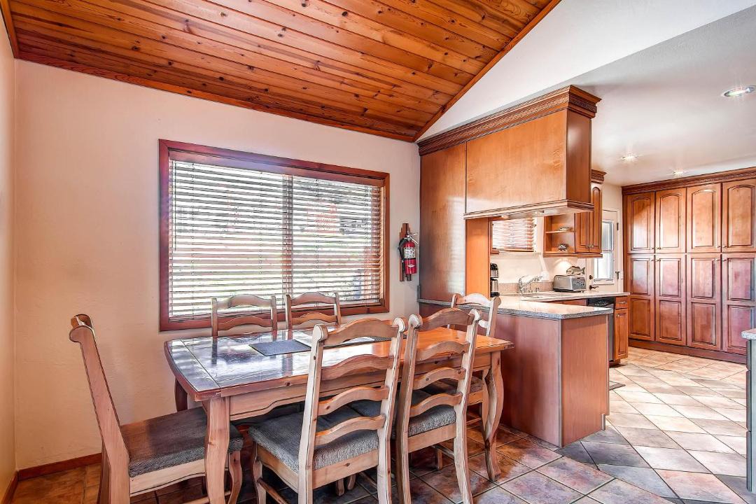 Photo of Kitchen in Yosemite Forks