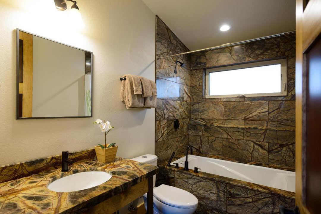 Photo of Bathroom in Yosemite West