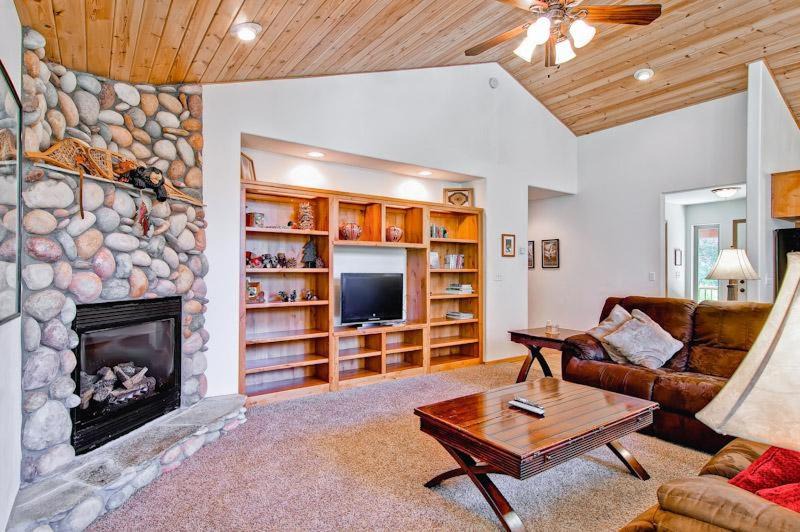 Photo of Others in Yosemite West