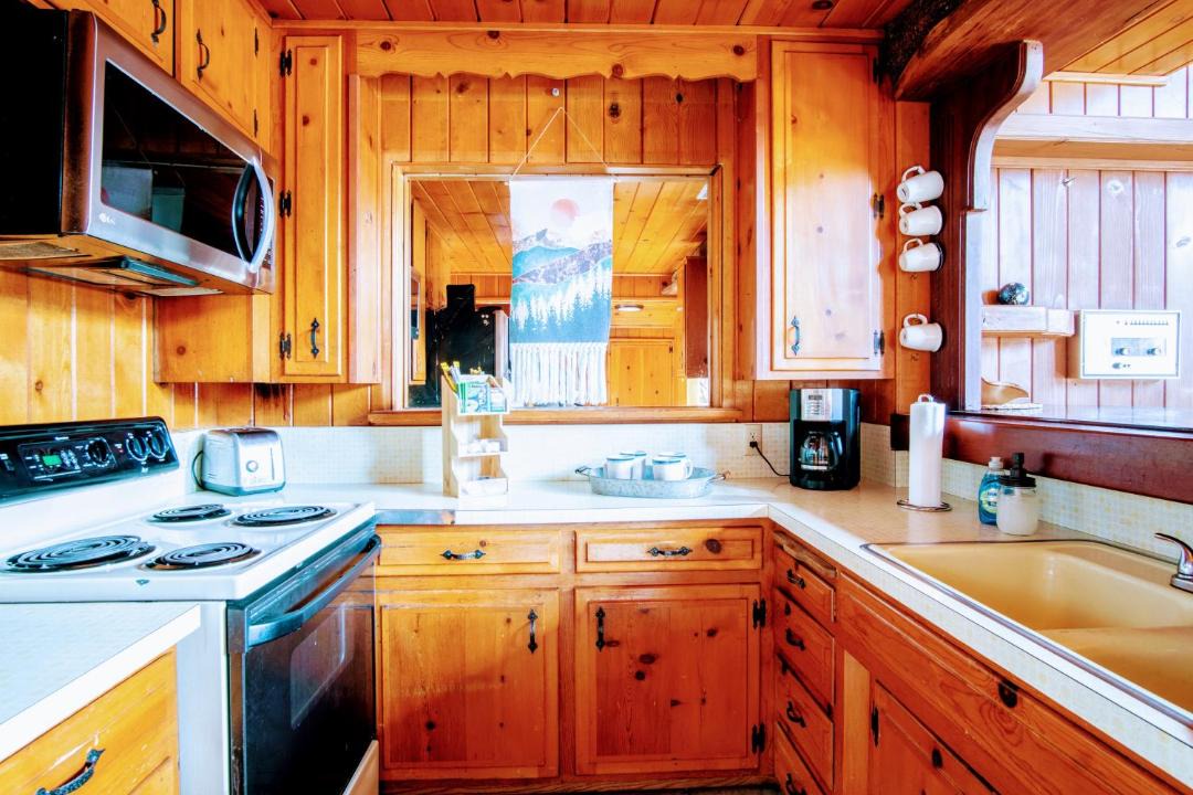 Photo of Kitchen in Ponderosa