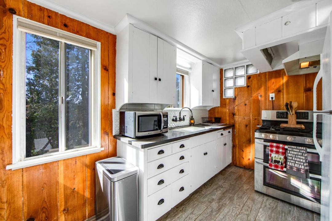 Photo of Kitchen in Cedar Glen
