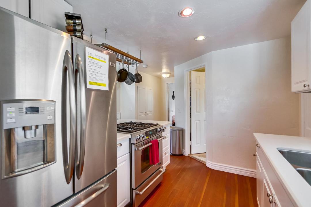 Photo of Kitchen in Mission Beach