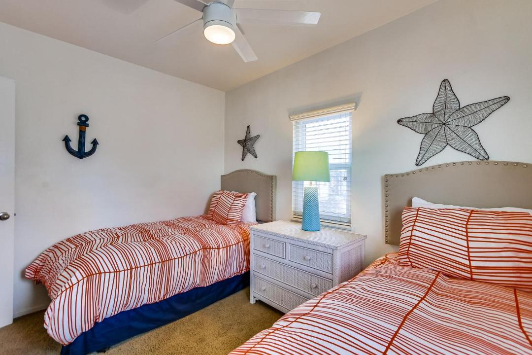Photo of Bedroom in Mission Beach
