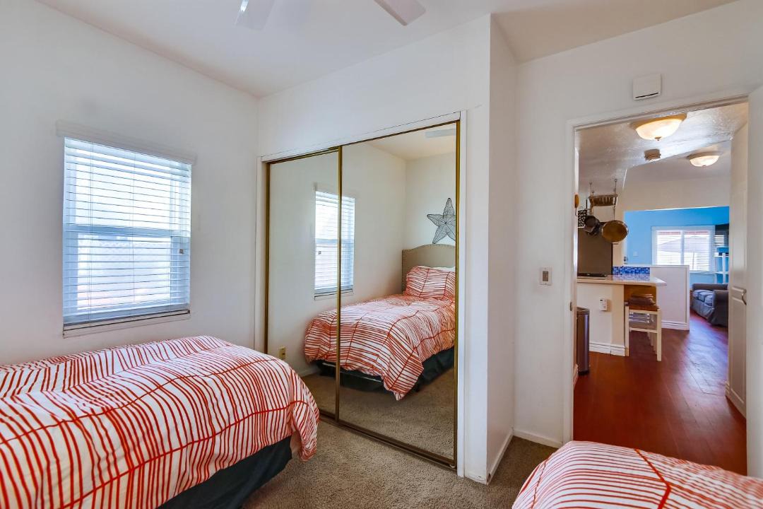 Photo of Bedroom in Mission Beach