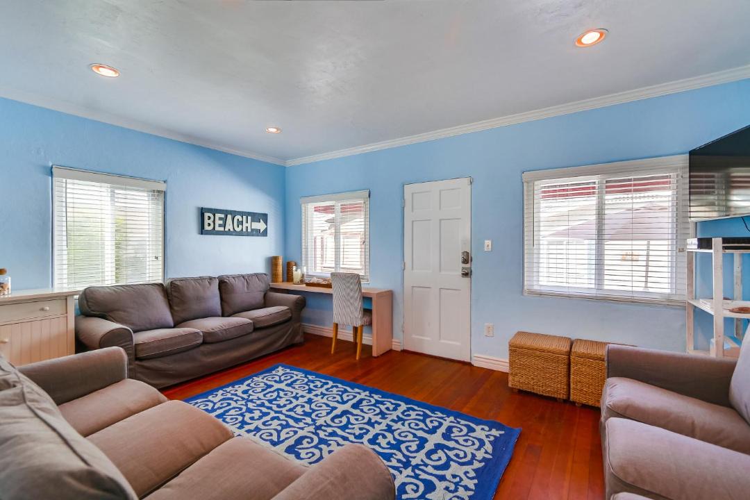 Photo of Livingroom in Mission Beach