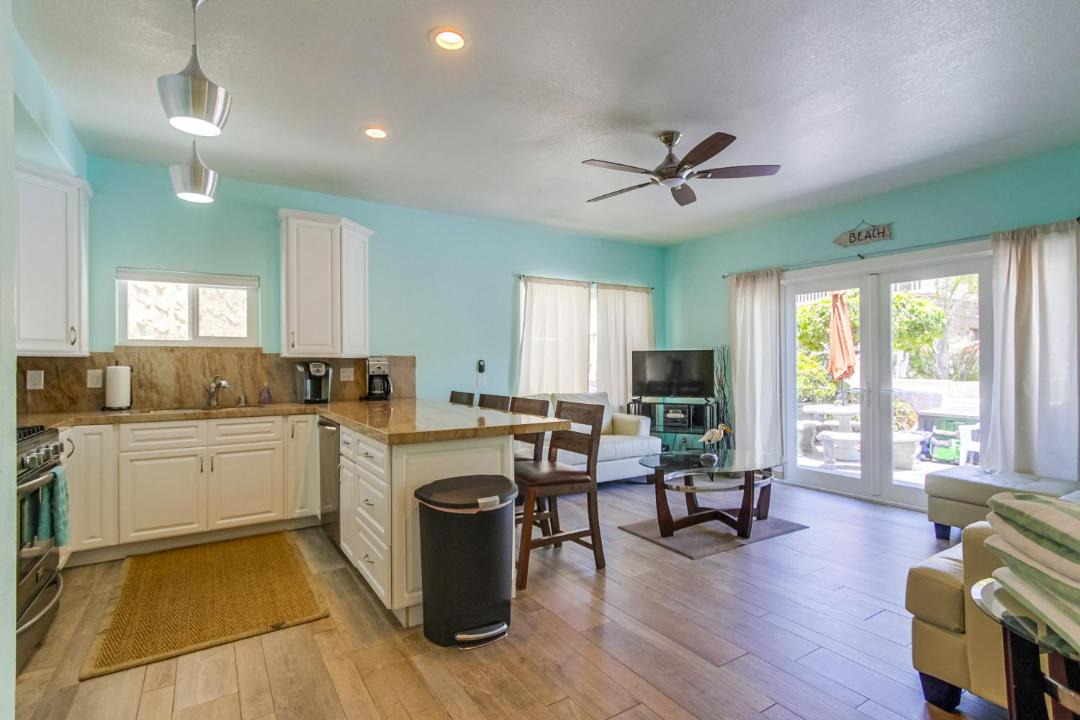 Photo of Livingroom in Mission Beach