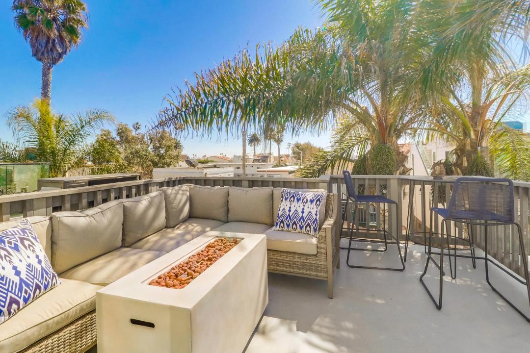 Photo of Patio Balcony in Mission Beach