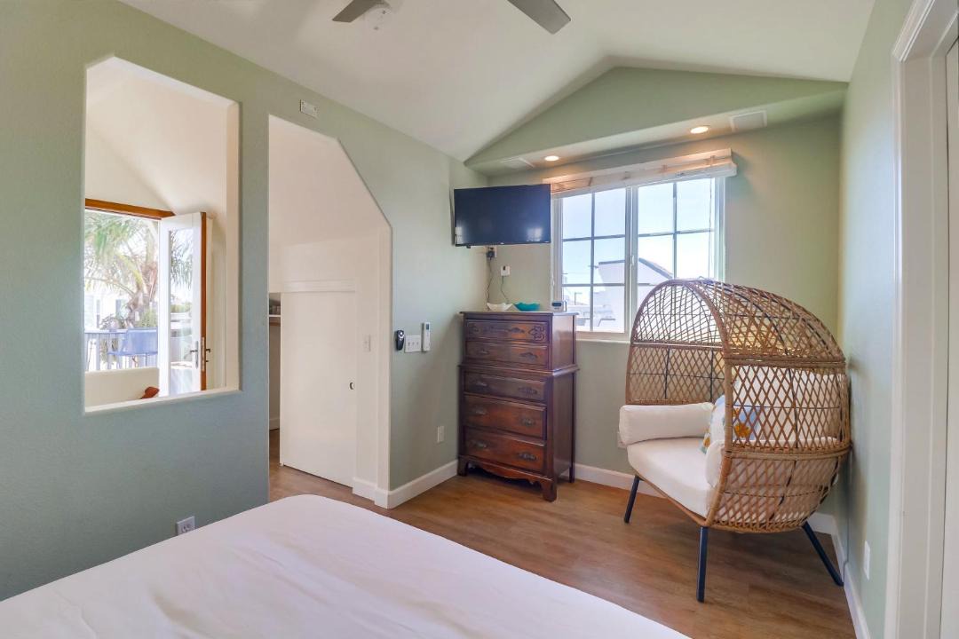 Photo of Bedroom in Mission Beach