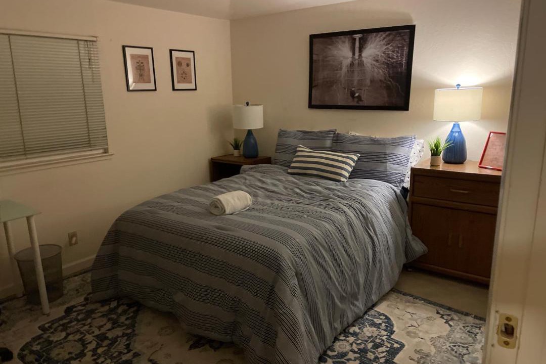 Photo of Bedroom in Saratoga