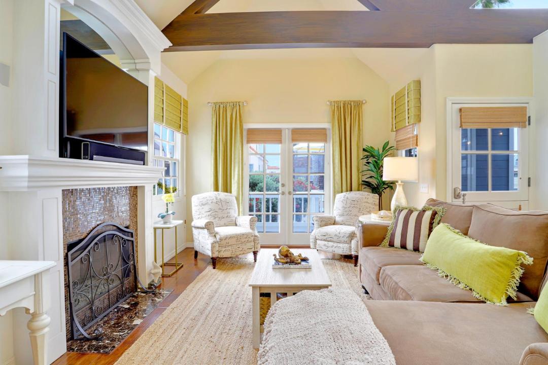 Photo of Livingroom in South Mission Beach
