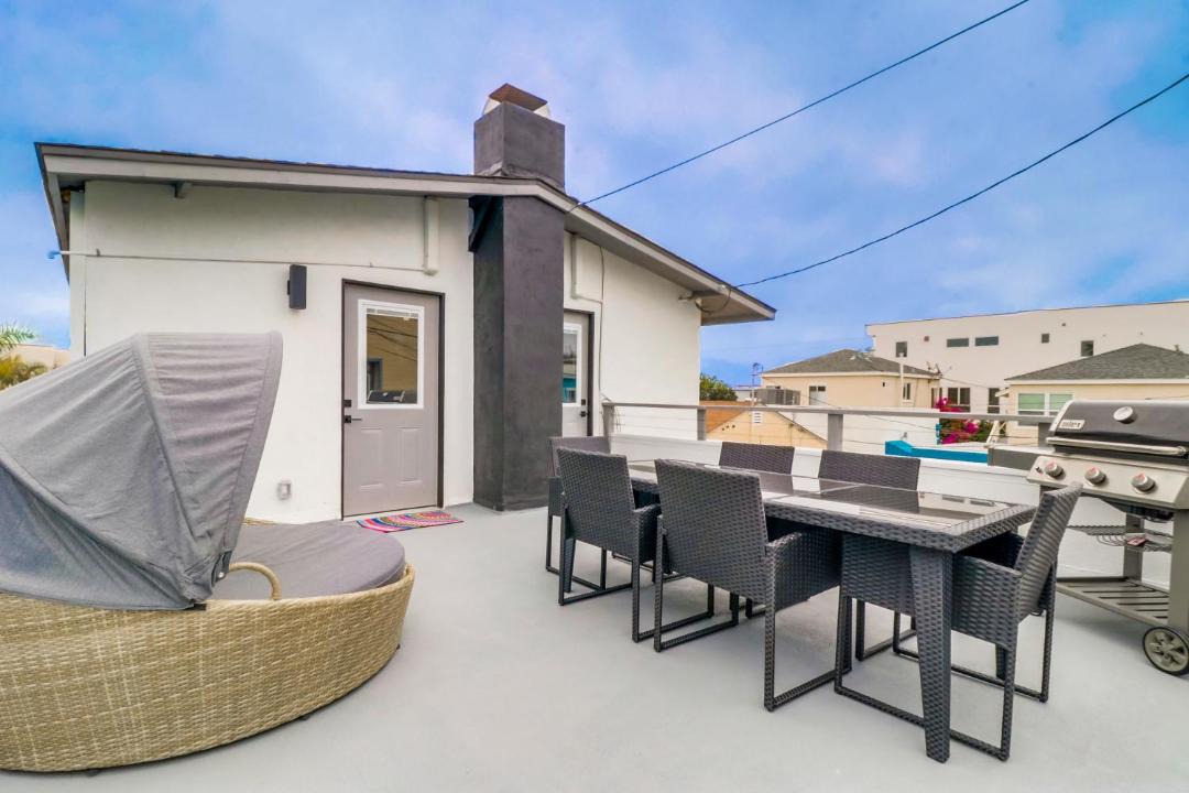 Photo of Patio Balcony in Mission Beach