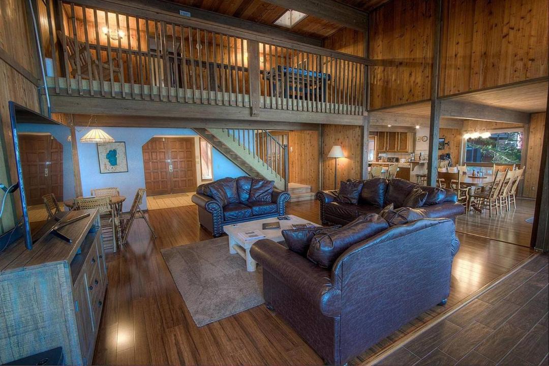 Photo of Livingroom in Al Tahoe