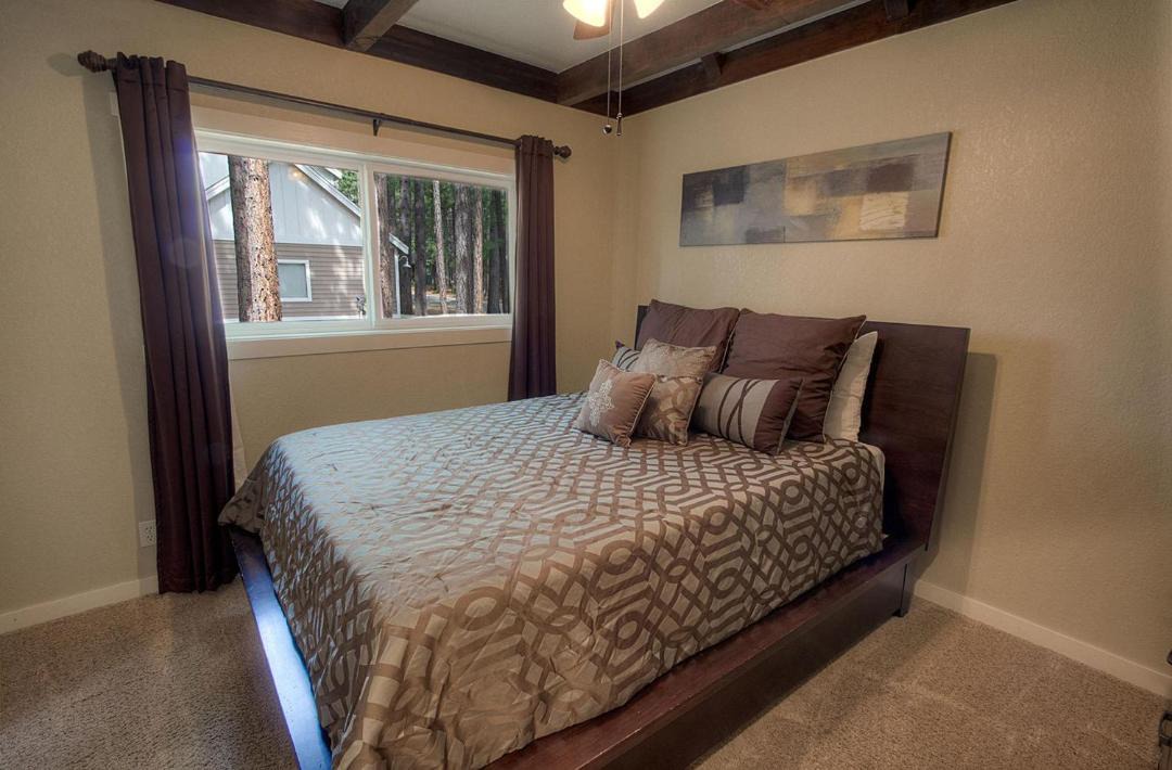 Photo of Bedroom in Black Bart