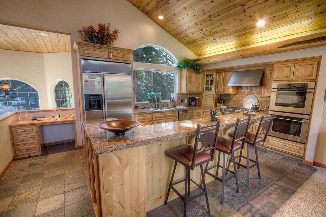 Photo of Livingroom in Montgomery Estates