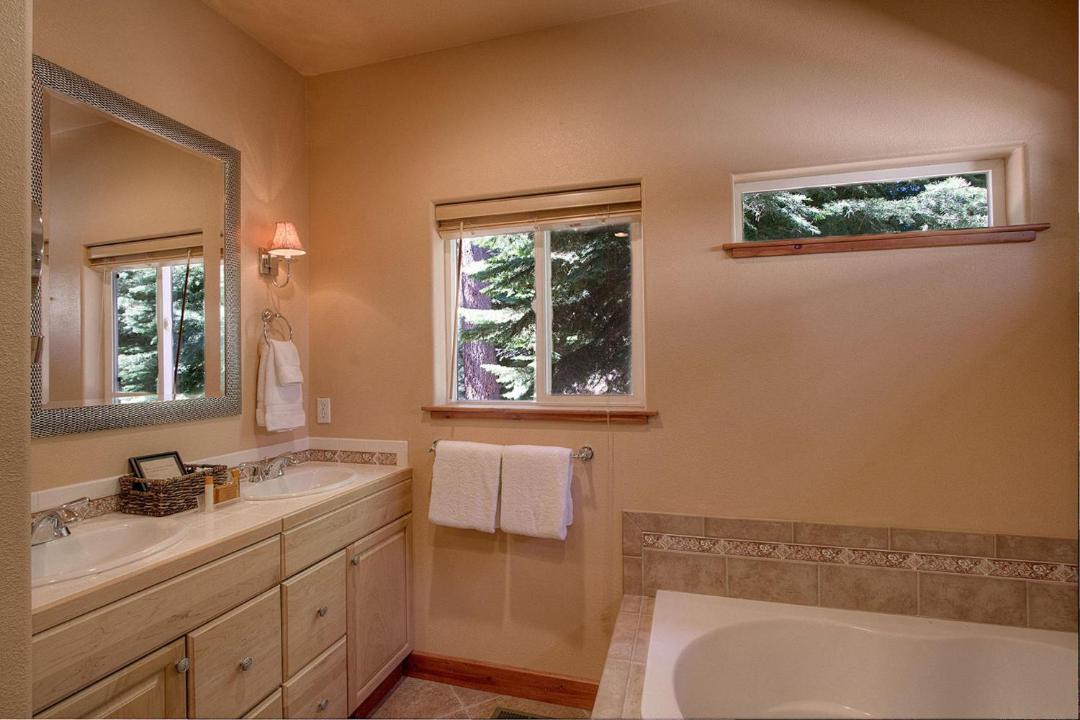 Photo of Bathroom in Tahoe Valley