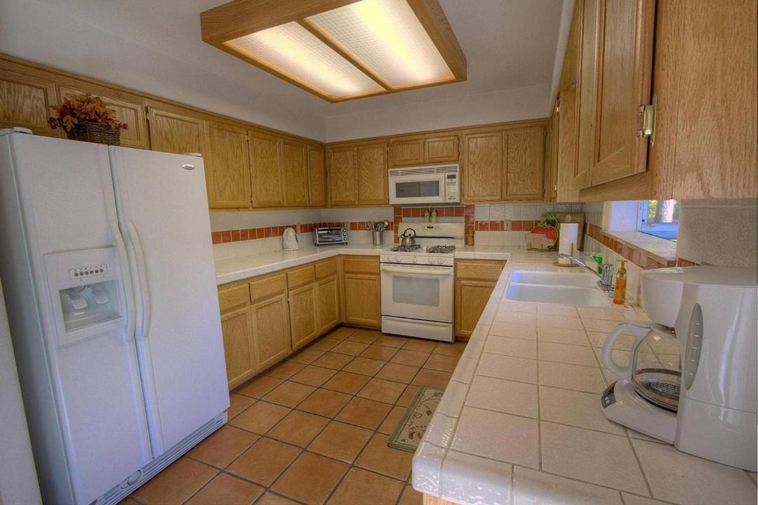 Photo of Kitchen in Pioneer Trail