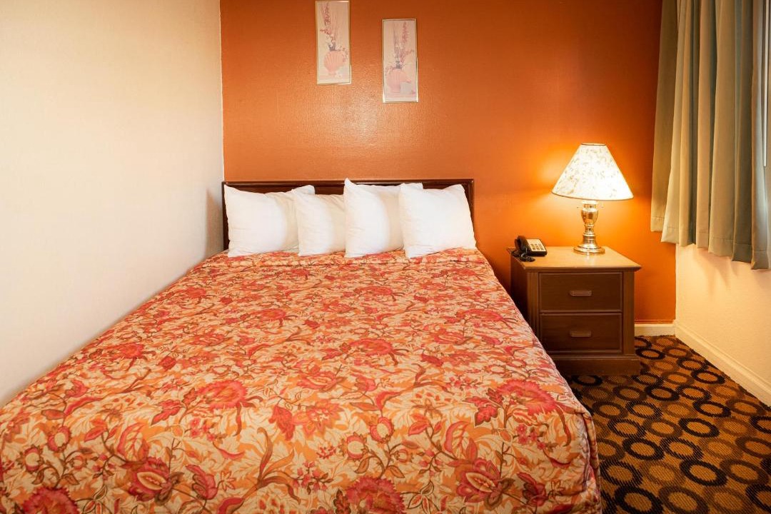 Photo of Bedroom in Santa Clara