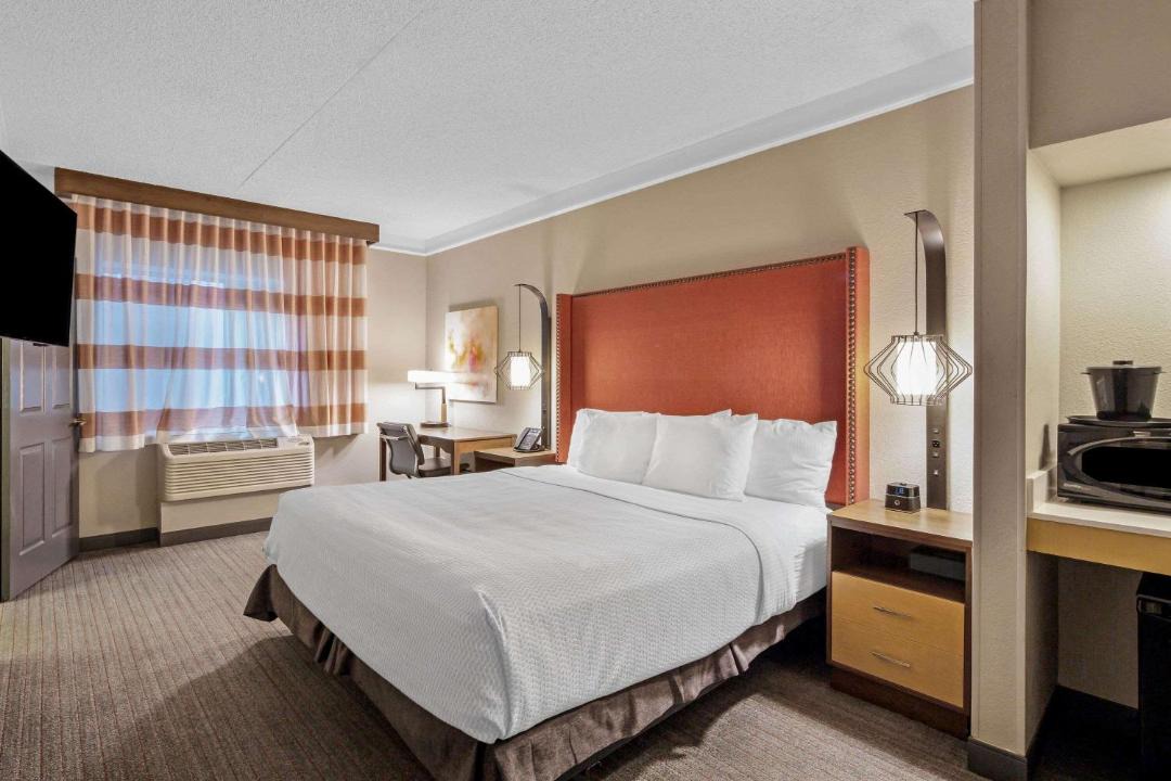 Photo of Bedroom in Downtown
