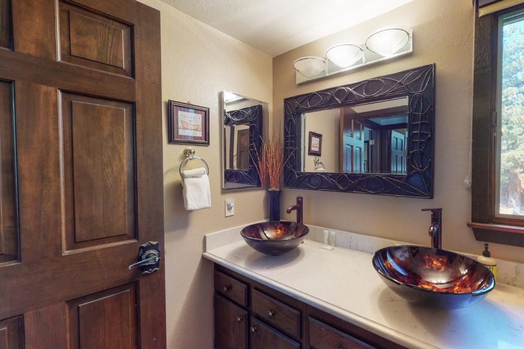 Photo of Bathroom in Mammoth Lakes