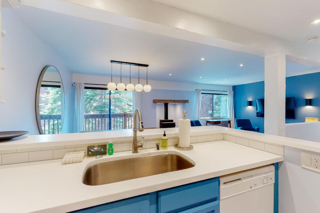 Photo of Kitchen in Mammoth Lakes