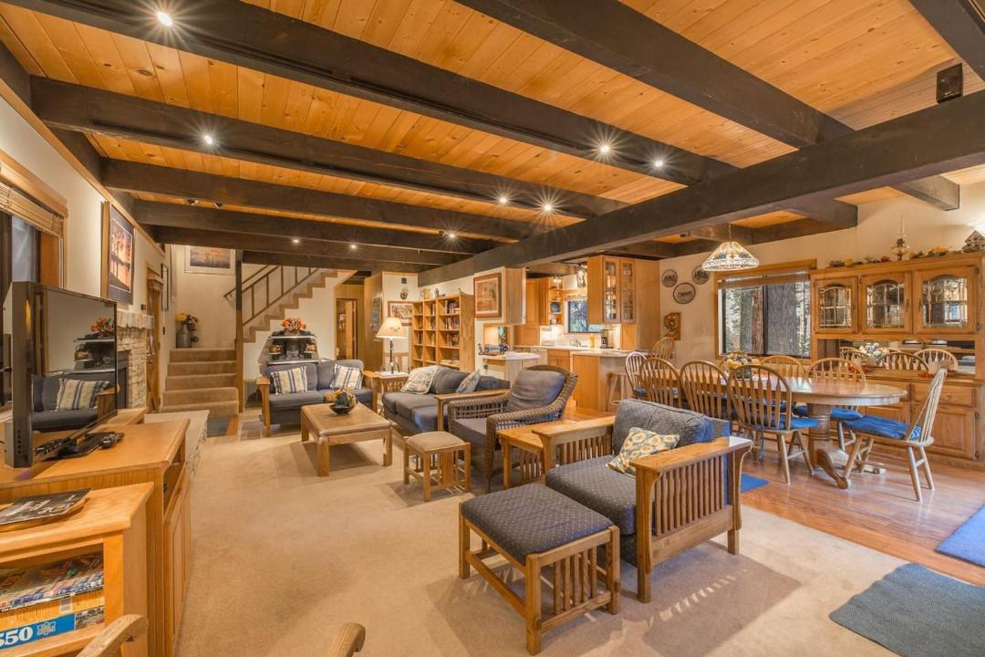 Photo of Livingroom in Homewood