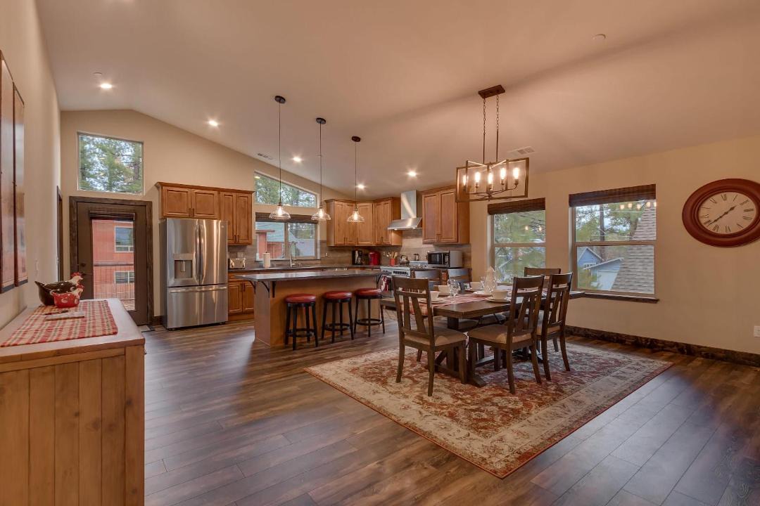 Photo of Livingroom in Y Area