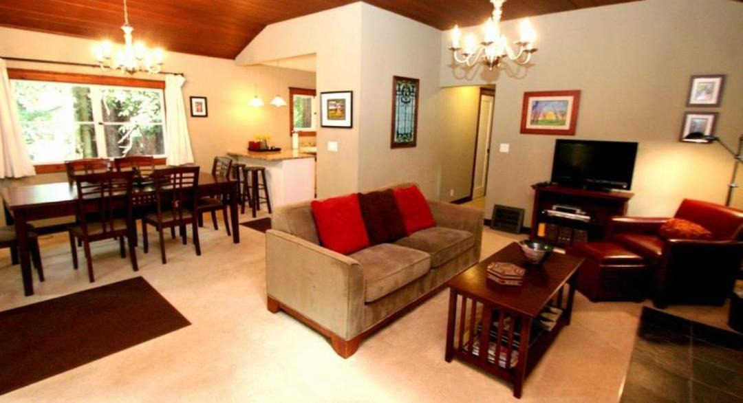 Photo of Livingroom in Northwood