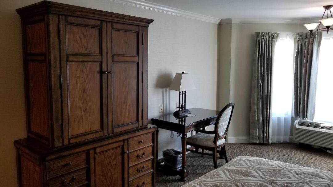 Photo of Bedroom in Cow Hollow