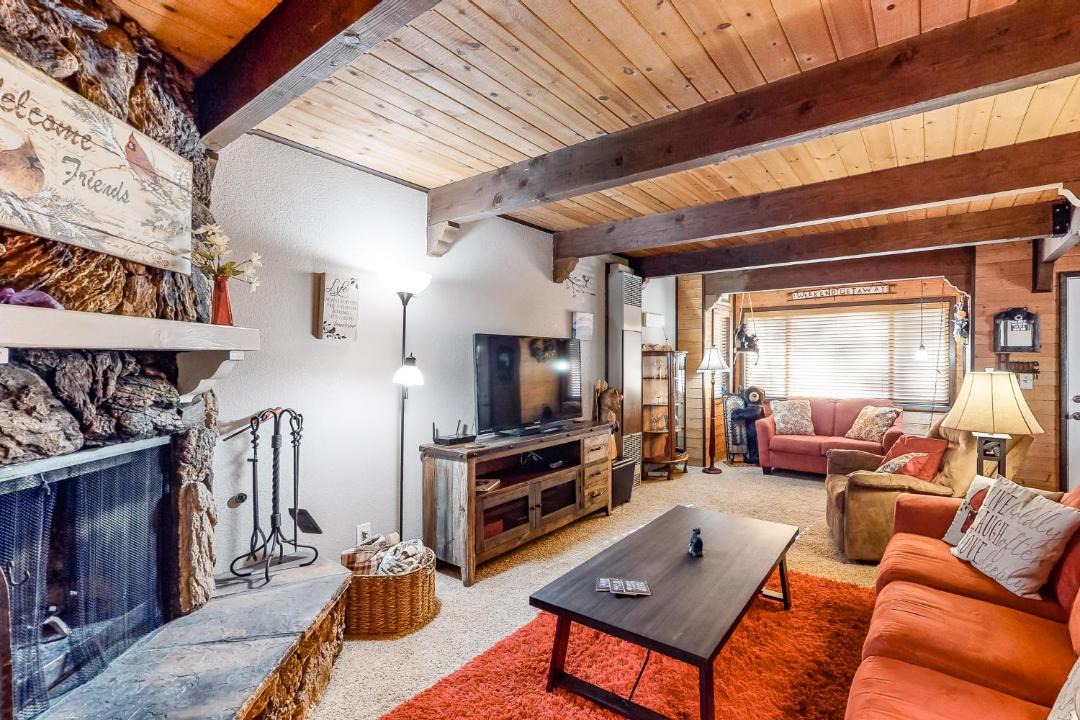 Photo of Livingroom in Moonridge