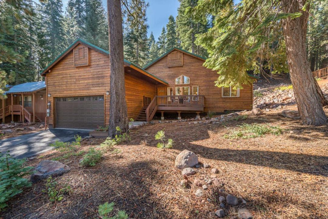 Photo of Buildings in Truckee