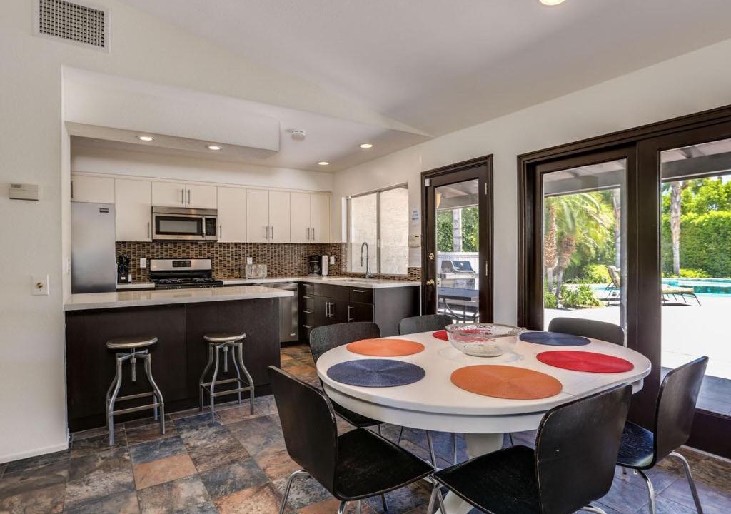 Photo of Kitchen in Tahquitz River Estates