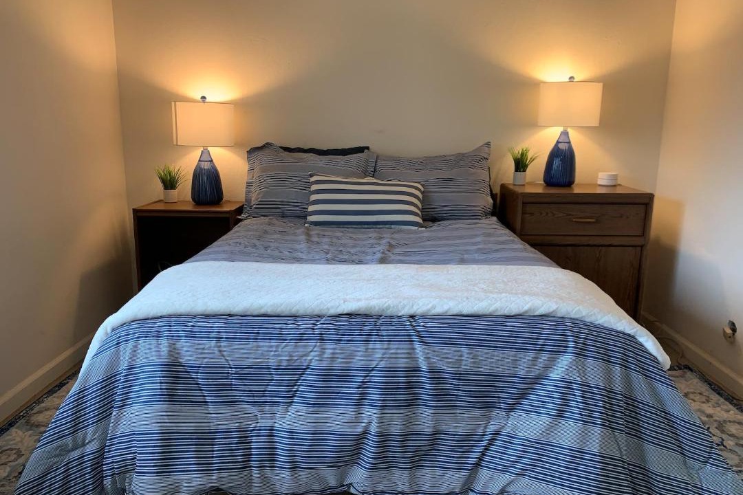 Photo of Bedroom in Saratoga
