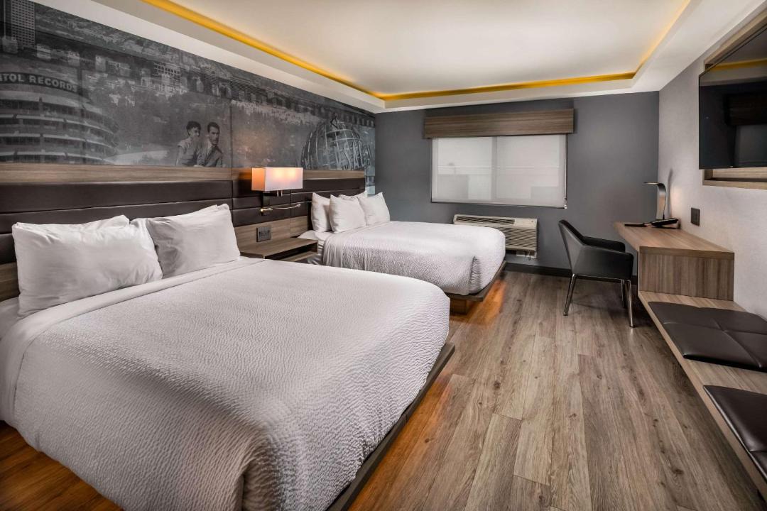 Photo of Bedroom in Wilshire