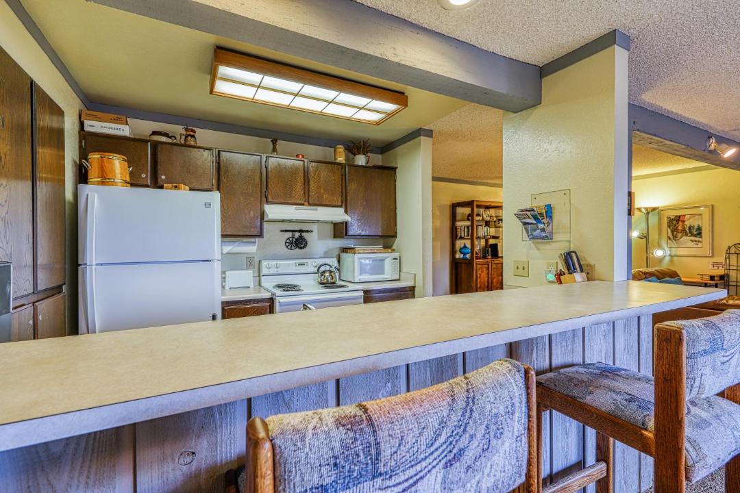 Photo of Kitchen in Mammoth Lakes