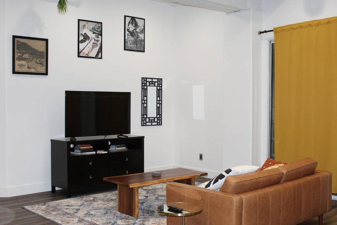 Photo of Livingroom in Historic Core