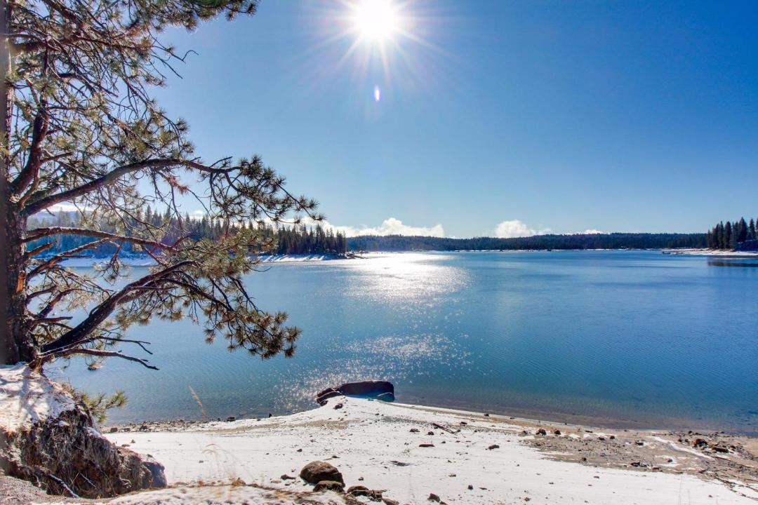Photo of Outdoor in Lakeshore