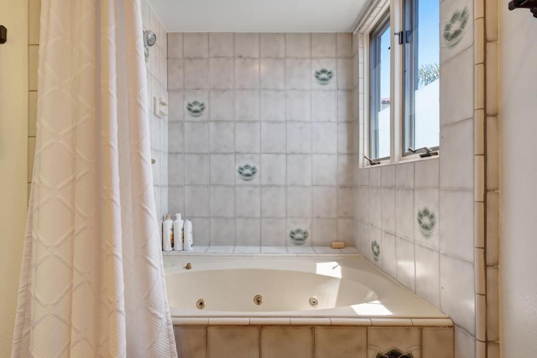 Photo of Bathroom in East Beach