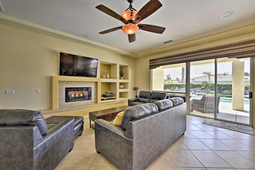 Photo of Livingroom in Palm Desert