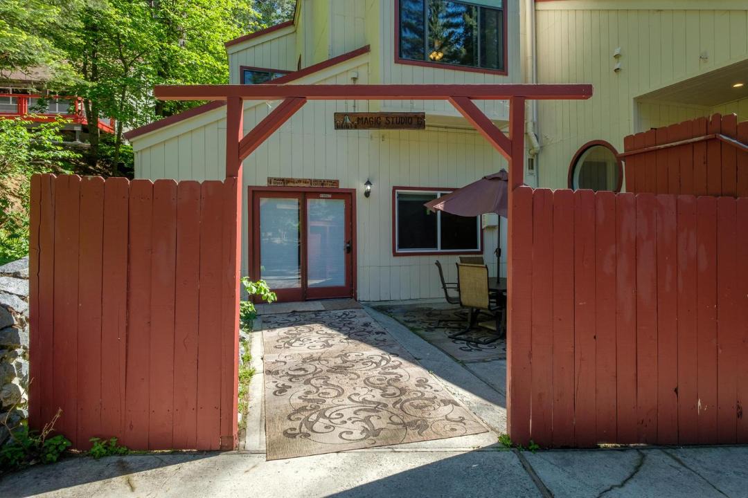 Photo of Buildings in Yosemite West