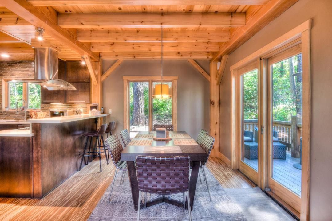 Photo of Livingroom in Country Club Estates