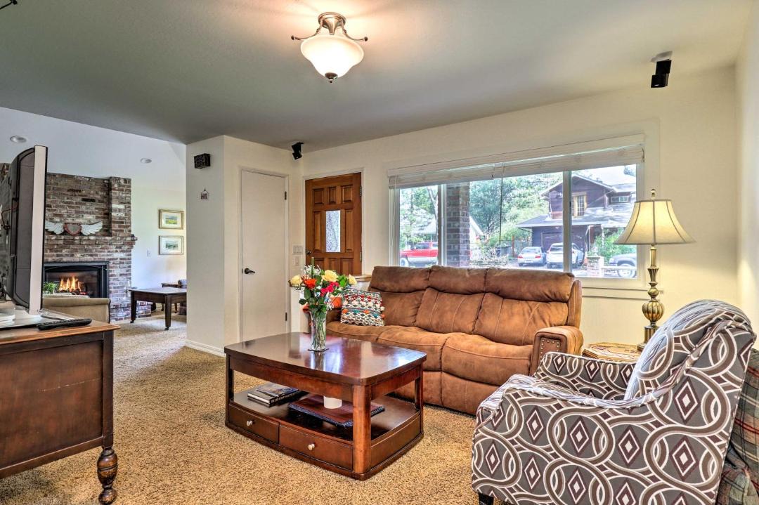 Photo of Livingroom in Glen Ellen
