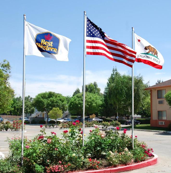 Photo of Others in Red Bluff