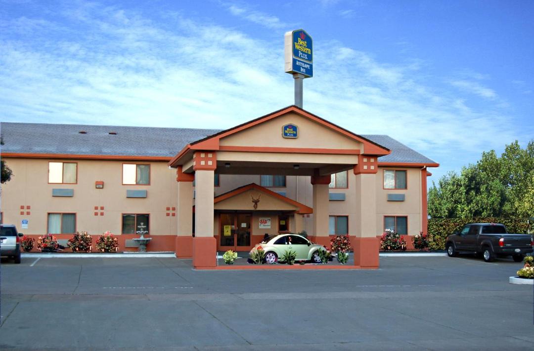Photo of Others in Red Bluff