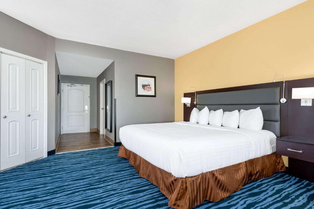 Photo of Bedroom in San Bruno