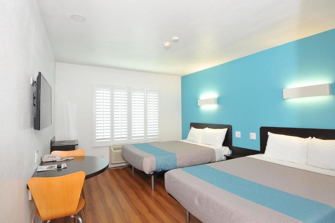 Photo of Bedroom in Fountain Valley