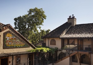 Rancho Caymus Inn