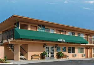 Travelodge by Wyndham Oceanside