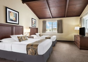 Travelodge by Wyndham San Francisco Bay