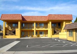 Rodeo Lodge